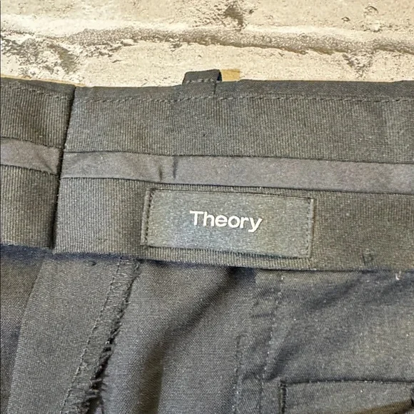 Theory mens 40x31 black solid wool blend flat front dress pants made in Japan